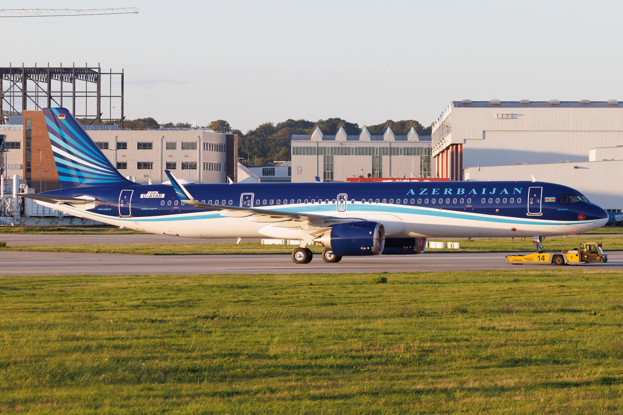 Hamburg Finkenwerder: AZAL Azerbaijan Airlines | Airbus A321-251NX A21N | D-AYAR | VP-BTN | MSN 13267