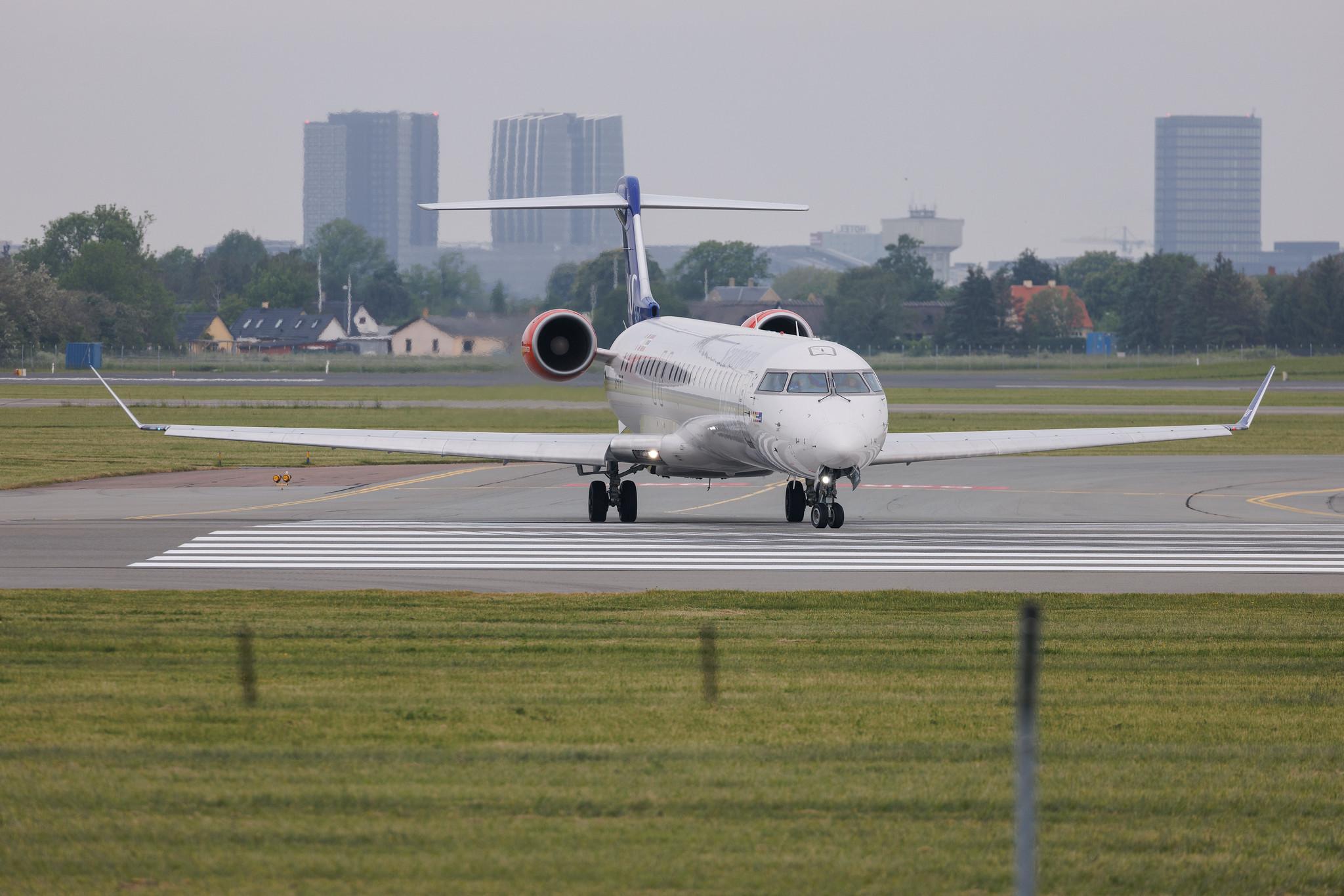 Copenhagen Airport: SAS (SK / SAS) | Operator: Cityjet | Mitsubishi CRJ-900LR CRJ9 | EI-FPT | MSN 15438