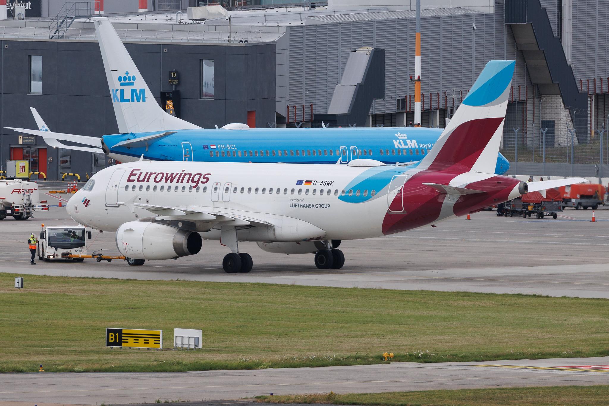Hamburg Airport: Eurowings (EW / EWG) | Airbus A319-132 A319 | D-AGWK | MSN 3500