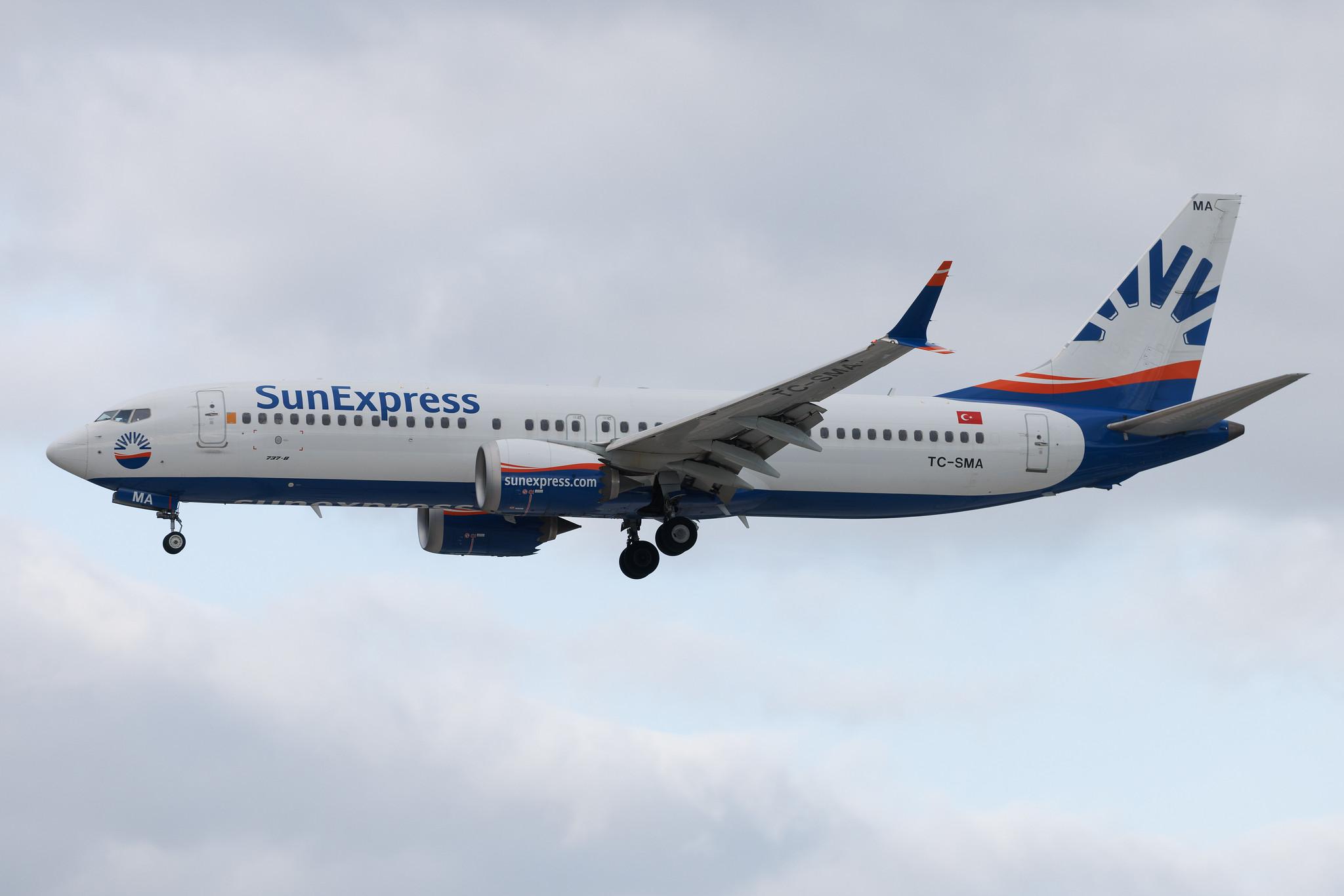 Hamburg Airport: SunExpress (XQ / SXS) | Boeing 737 MAX 8 B38M | TC-SMA | MSN 63603