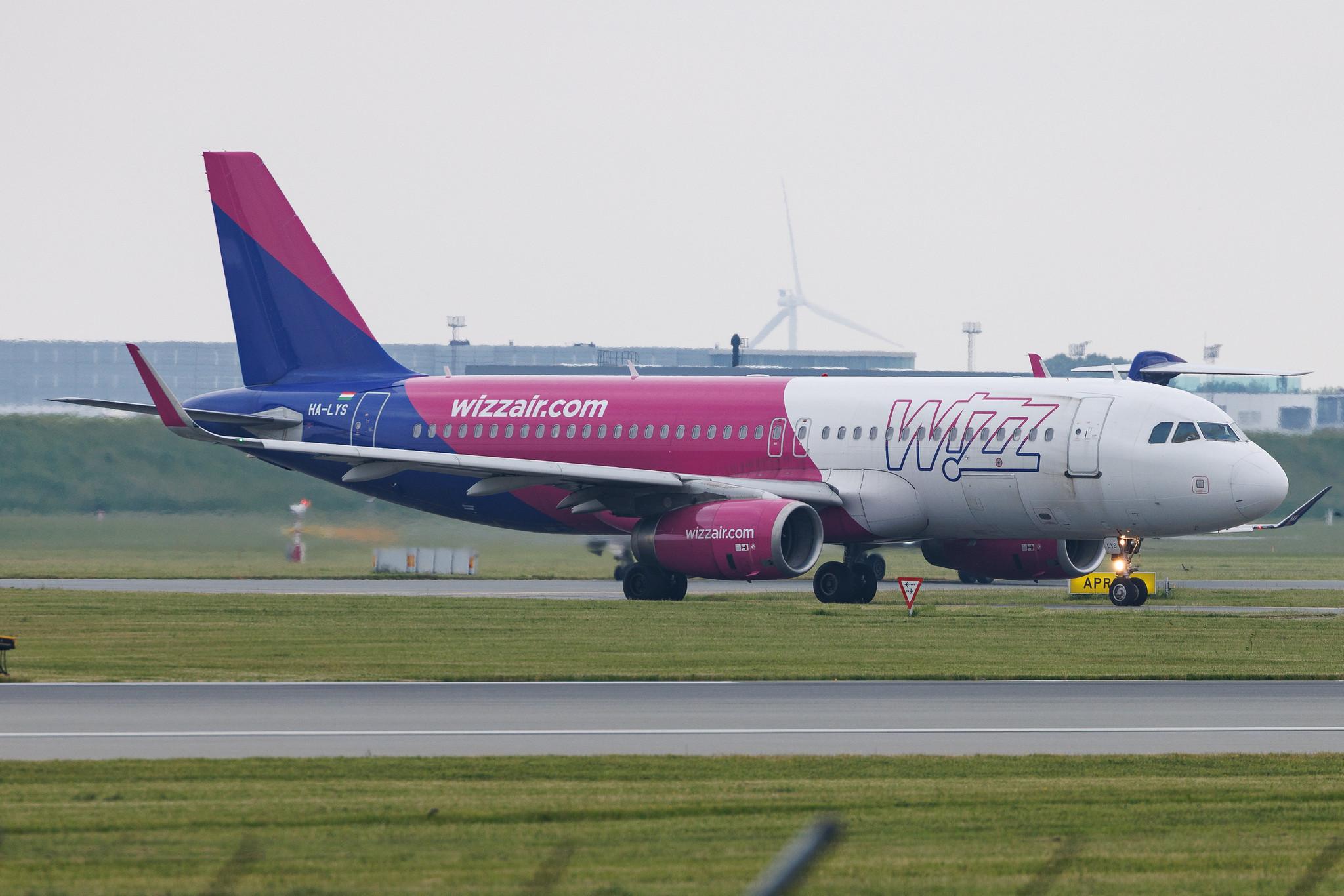 Copenhagen Airport: Wizz Air (W6 / WZZ) | Airbus A320-232 A320 | HA-LYS | MSN 06662