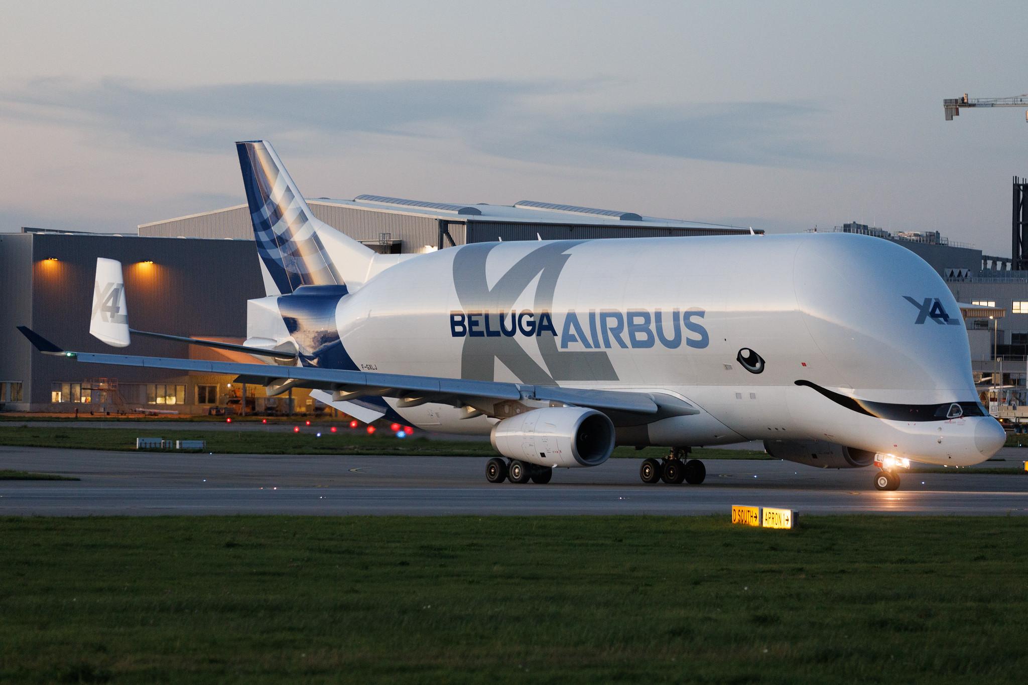 Hamburg Finkenwerder: Airbus Transport International (4Y / BGA) | Airbus A330-743L Beluga XL A337 | F-GXLJ | MSN 1985