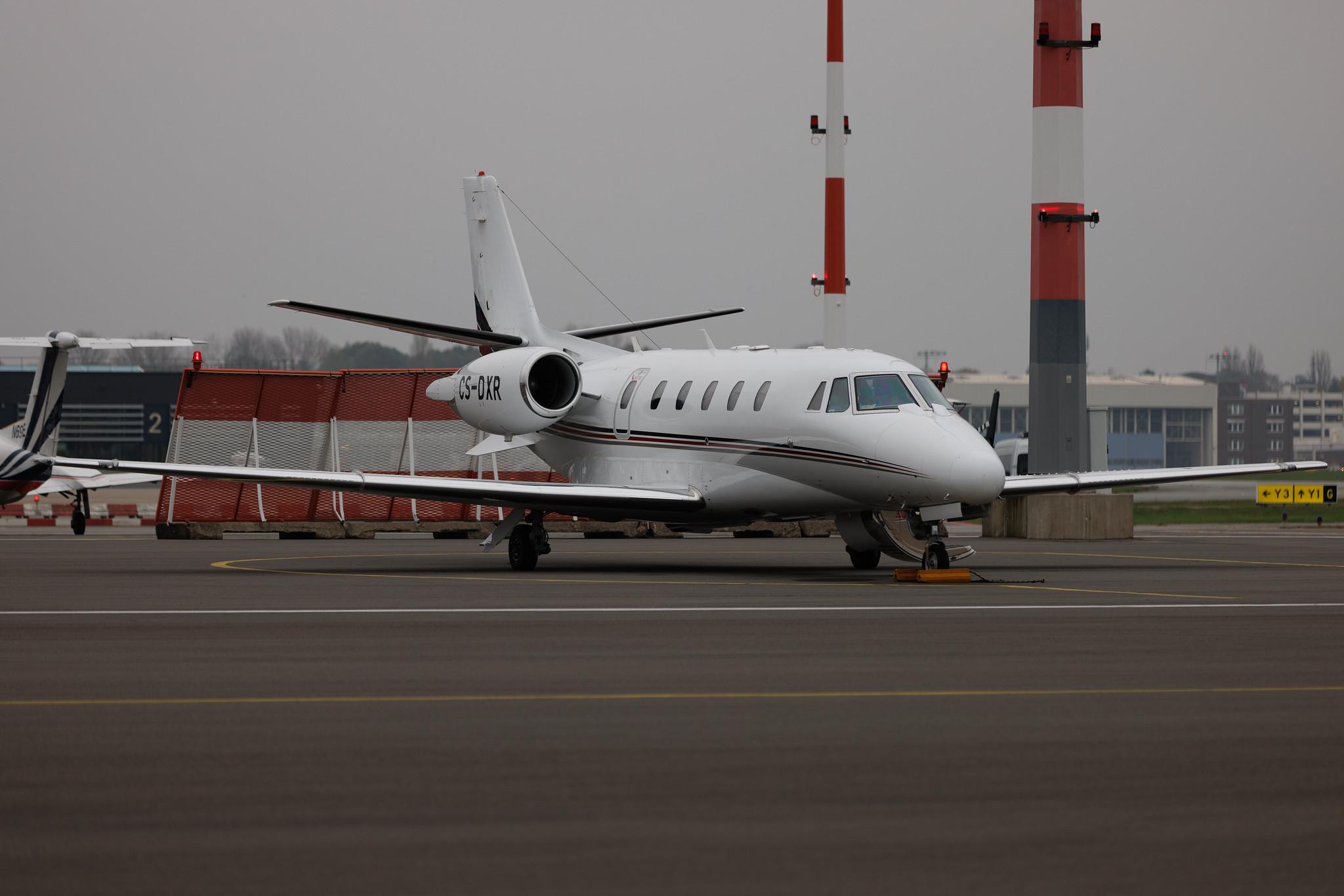 Hamburg Airport: Netjets Europe (/ NJE) | Operator: NetJets Europe | Cessna 560XLS Citation Excel C56X | CS-DXR | MSN 560-5748