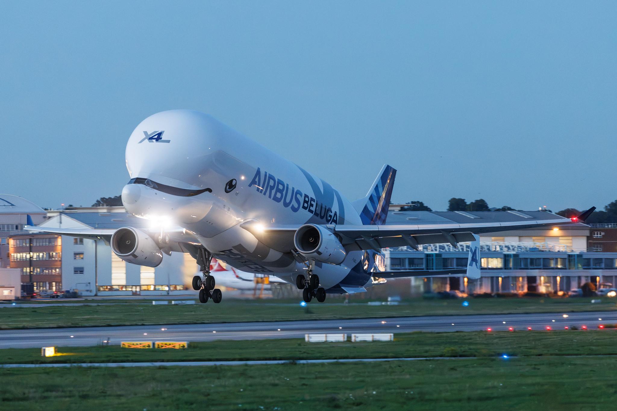 Hamburg Finkenwerder: Airbus Transport International (4Y / BGA) | Airbus A330-743L Beluga XL A337 | F-GXLJ | MSN 1985