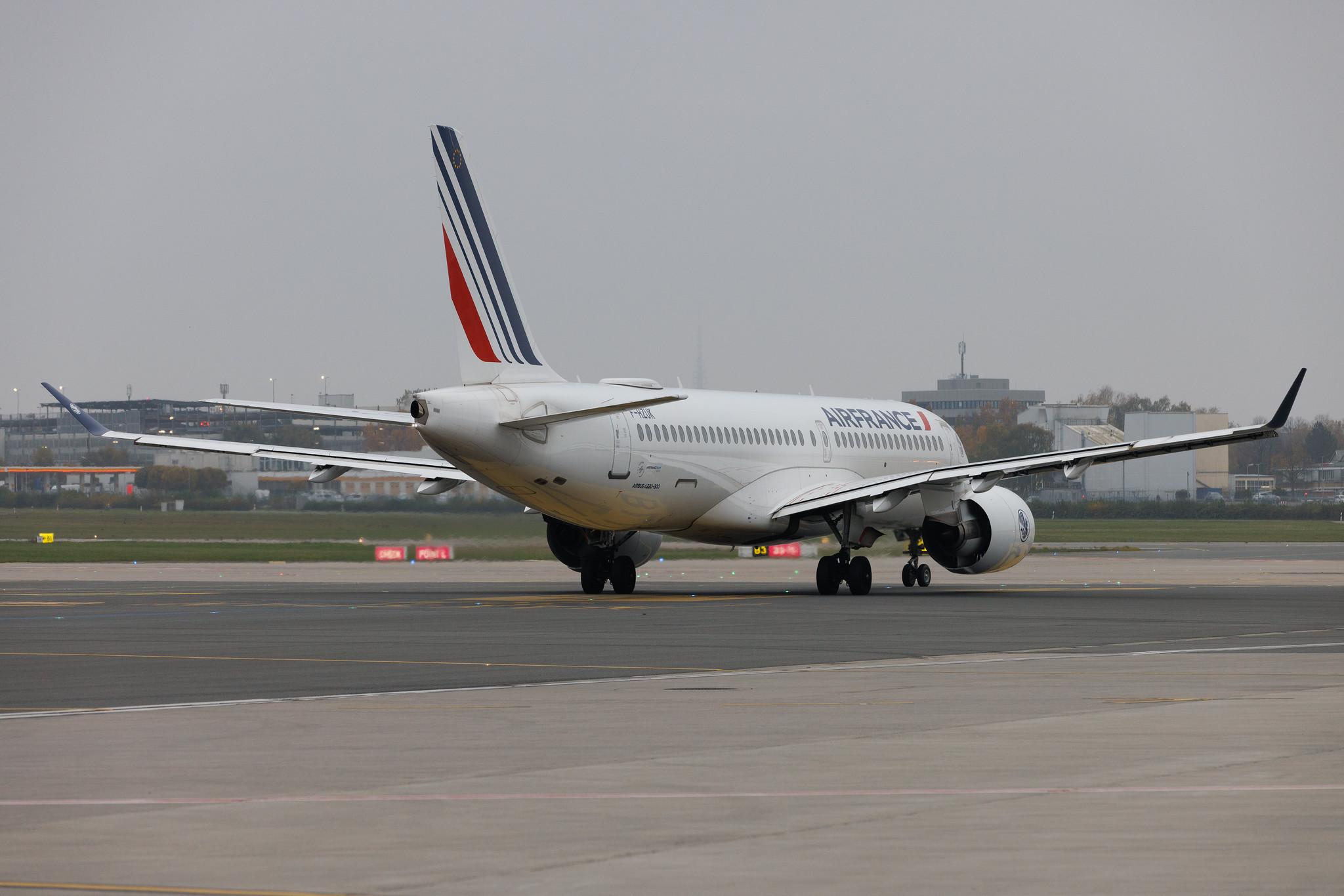 Hamburg Airport: Air France (AF / AFR) | Airbus A220-300 BCS3 | F-HZUK | MSN 55173