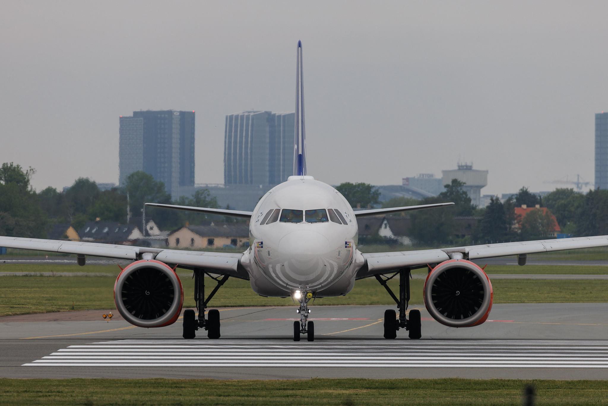 Copenhagen Airport: SAS (SK / SAS) | Operator: SAS Connect | Airbus A320-251N A20N | EI-SIC | MSN 7979