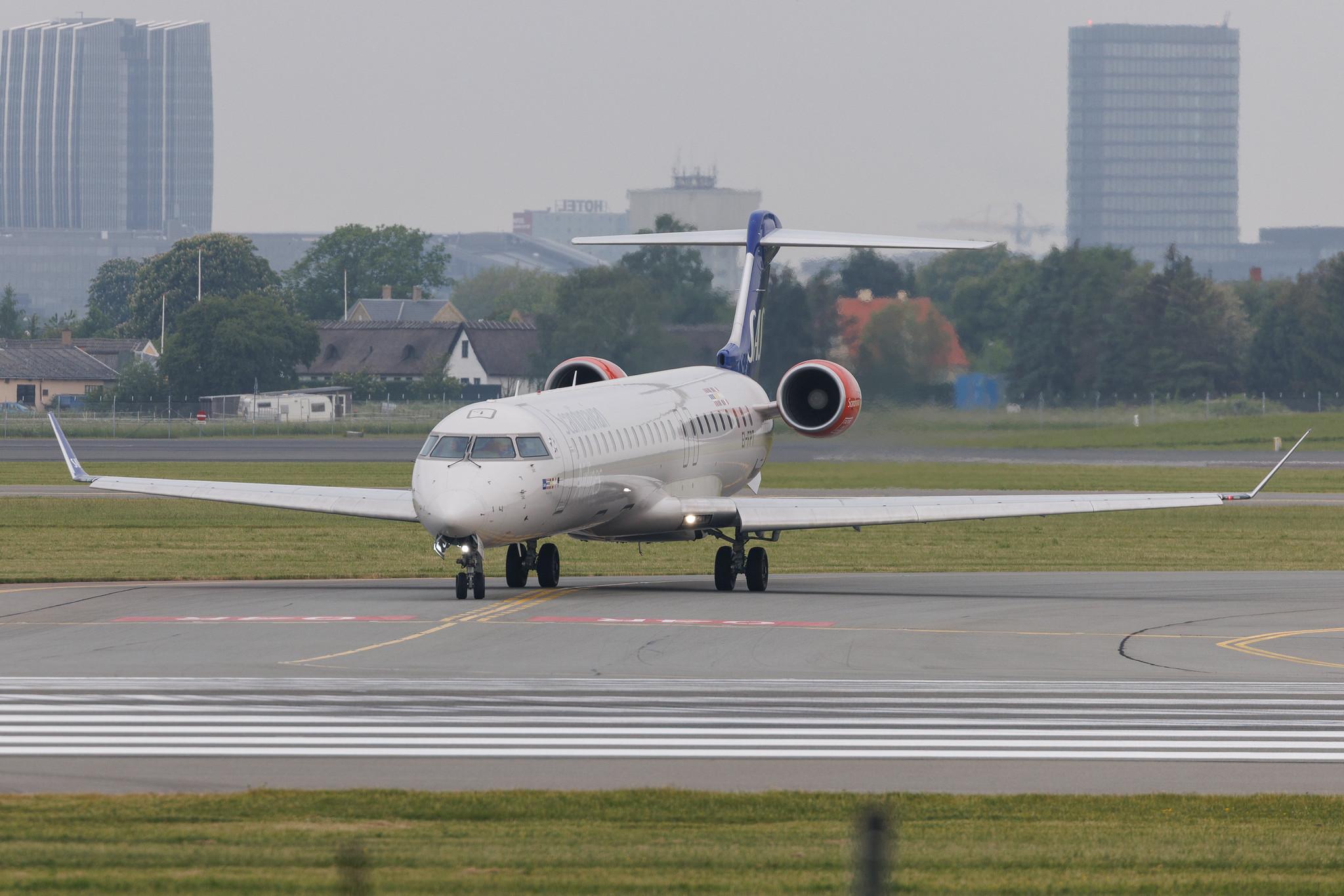 Copenhagen Airport: SAS (SK / SAS) | Operator: Cityjet | Mitsubishi CRJ-900LR CRJ9 | EI-FPT | MSN 15438