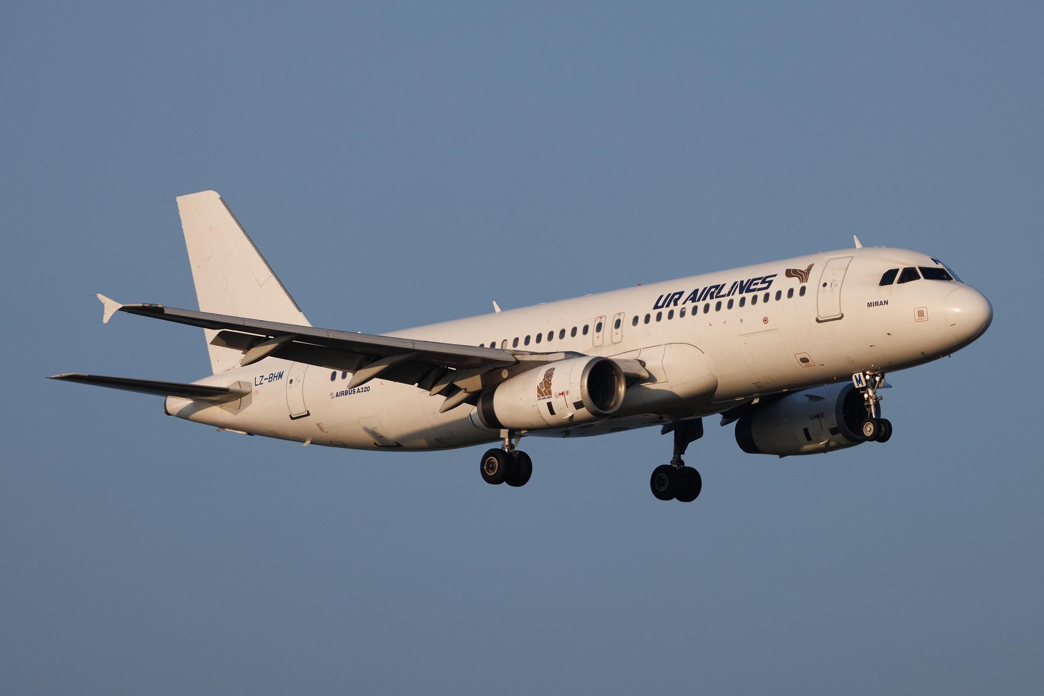 Copenhagen Airport: UR Airlines (UD / UBD) | Operator: BH Air | Airbus A320-232 A320 | LZ-BHM | MSN 2457