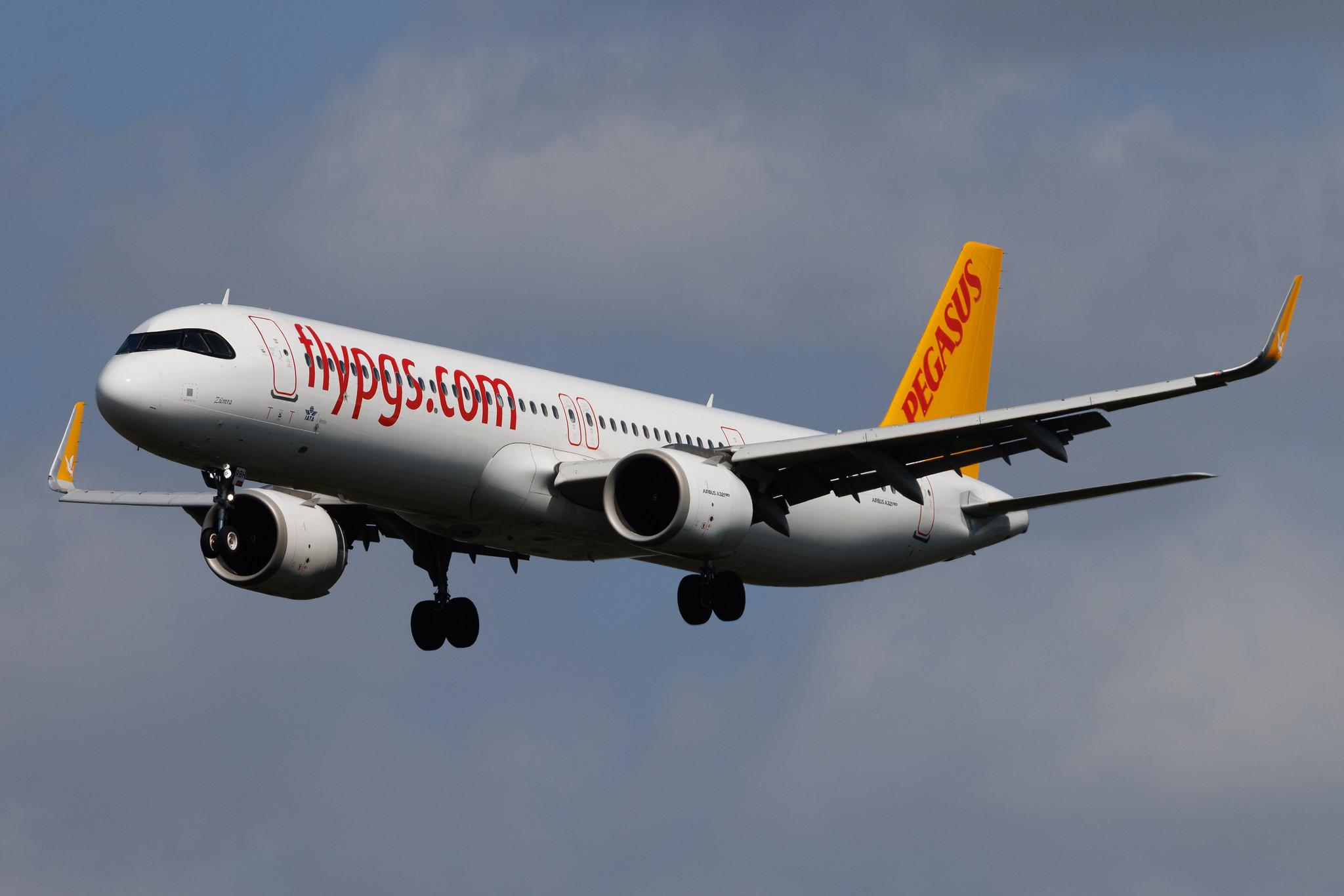 Frankfurt Airport: Pegasus (PC / PGT) | Operator: Pegasus Airlines | Airbus A321-251NX A21N | TC-RBH | MSN 10523