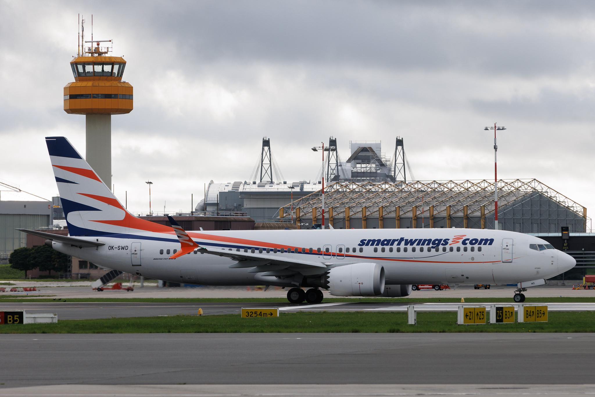 Hamburg Airport: Smartwings (QS / TVS) | Boeing 737 MAX 8 B38M | OK-SWD | MSN 43557